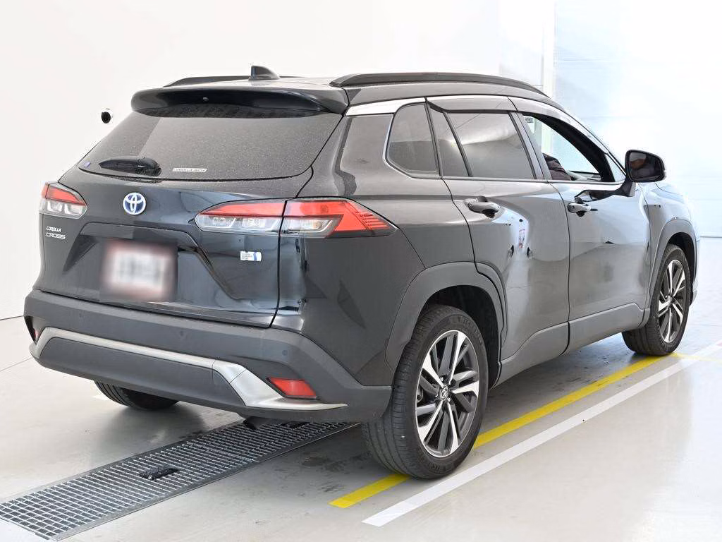 TOYOTA COROLLA CROSS