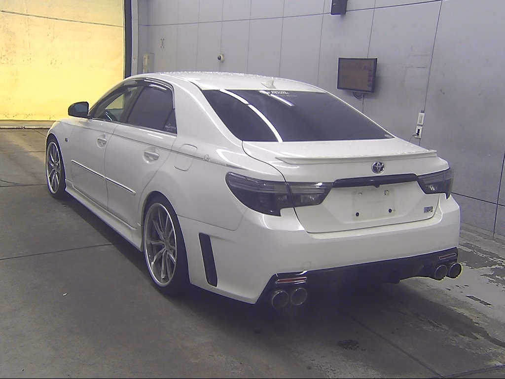 TOYOTA MARK X