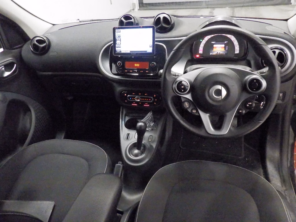 SMART FORFOUR