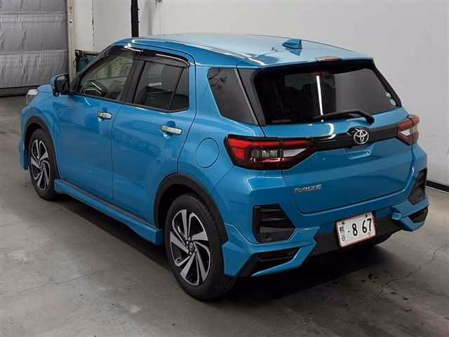 TOYOTA RAIZE