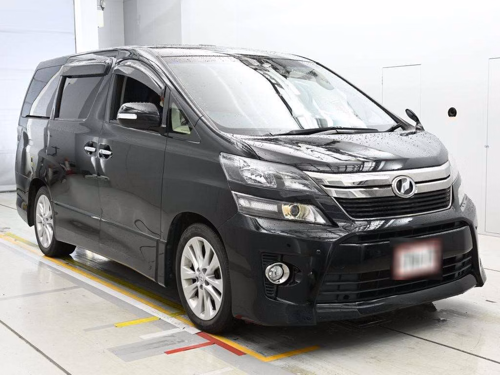 TOYOTA VELLFIRE