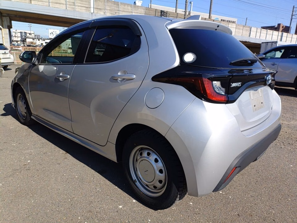TOYOTA YARIS