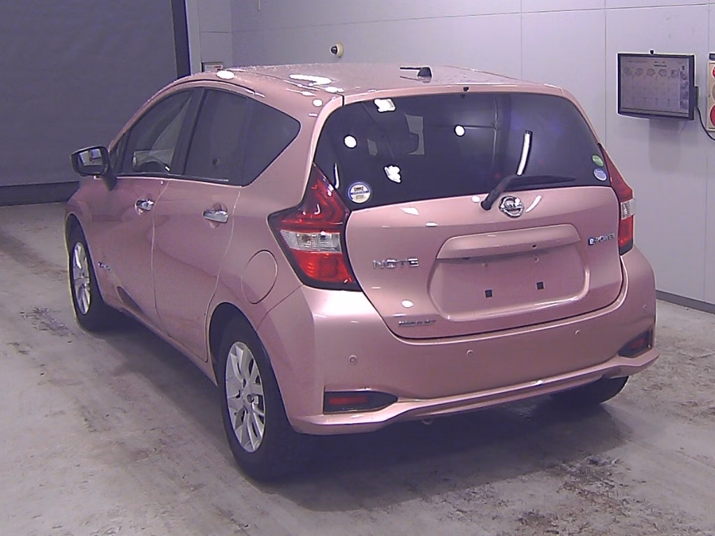 NISSAN NOTE