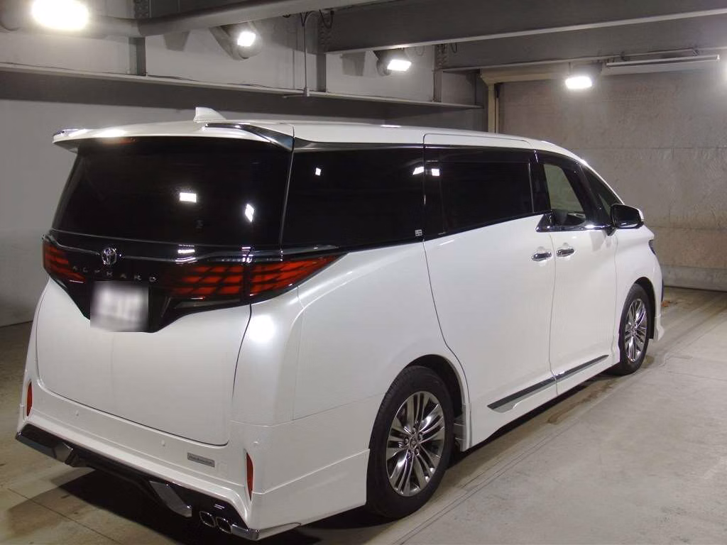 TOYOTA ALPHARD