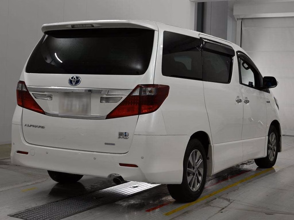 TOYOTA ALPHARD