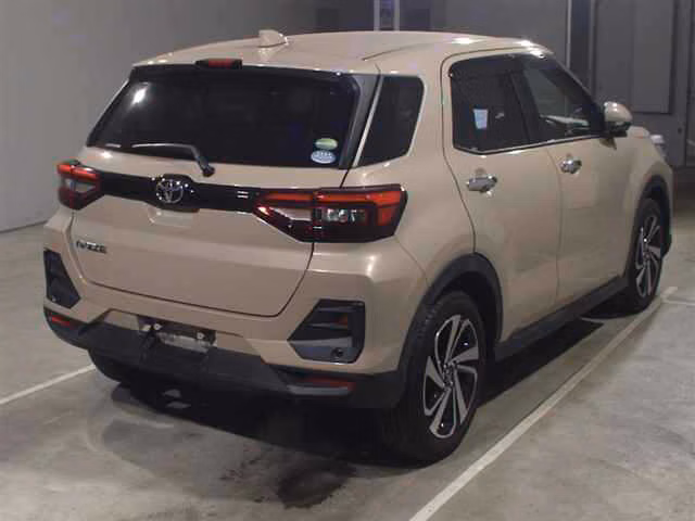 TOYOTA RAIZE
