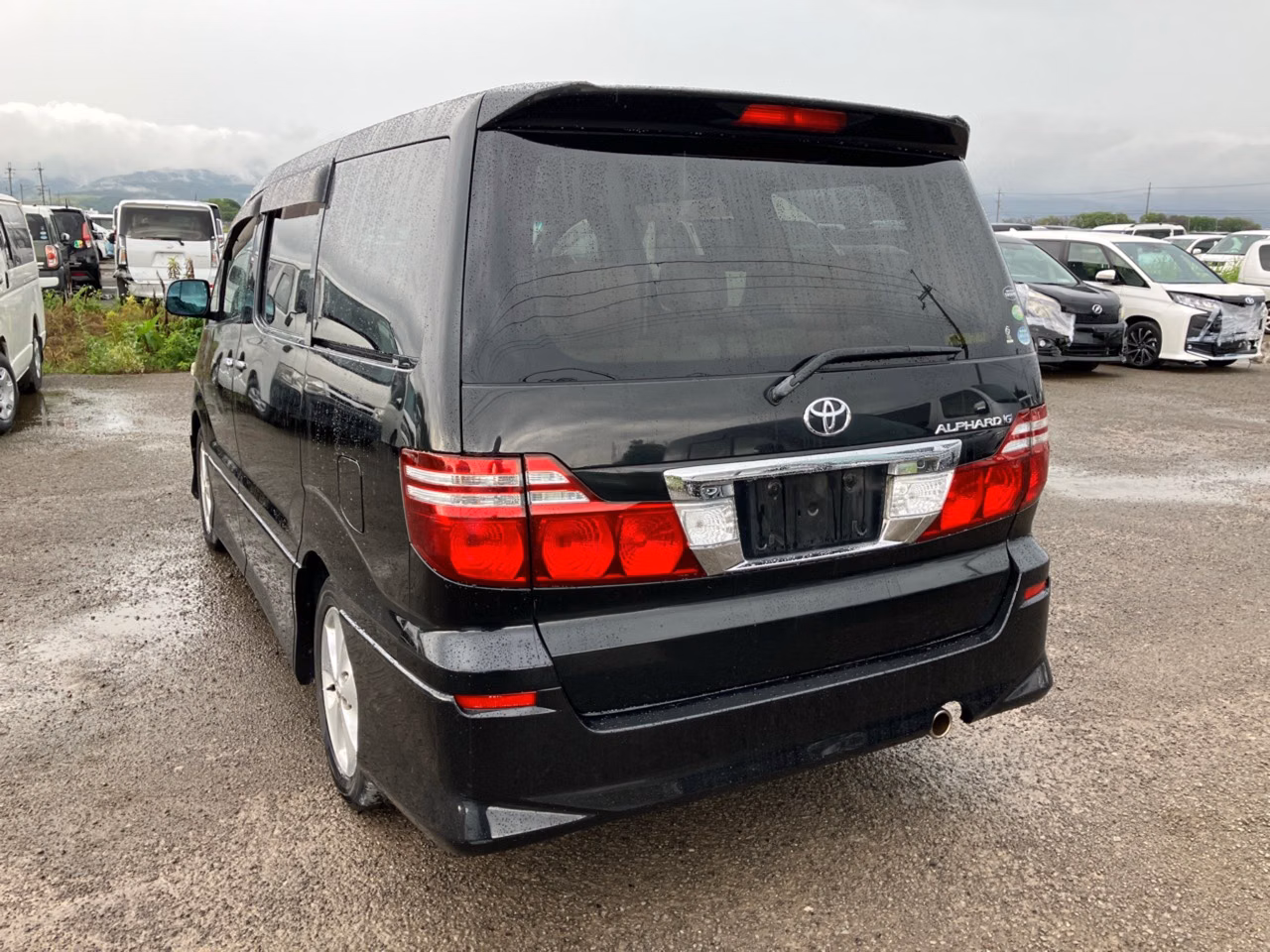 TOYOTA ALPHARD