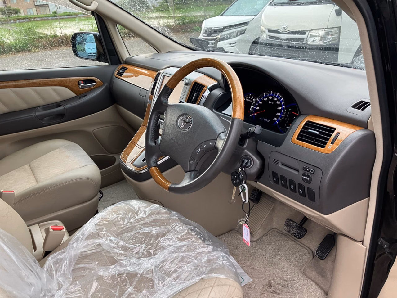 TOYOTA ALPHARD