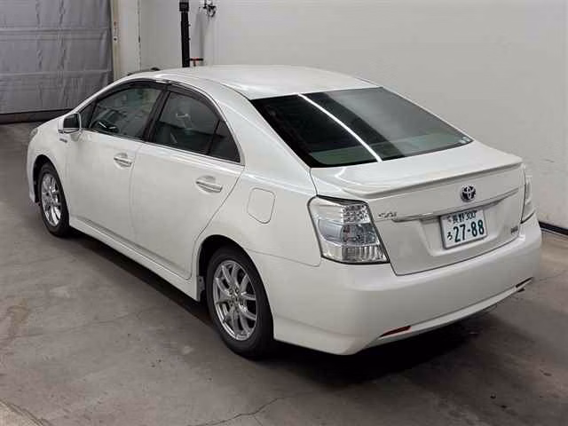 TOYOTA SAI