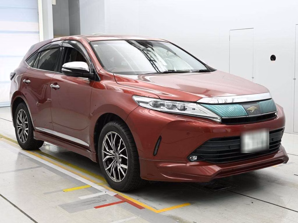 TOYOTA HARRIER