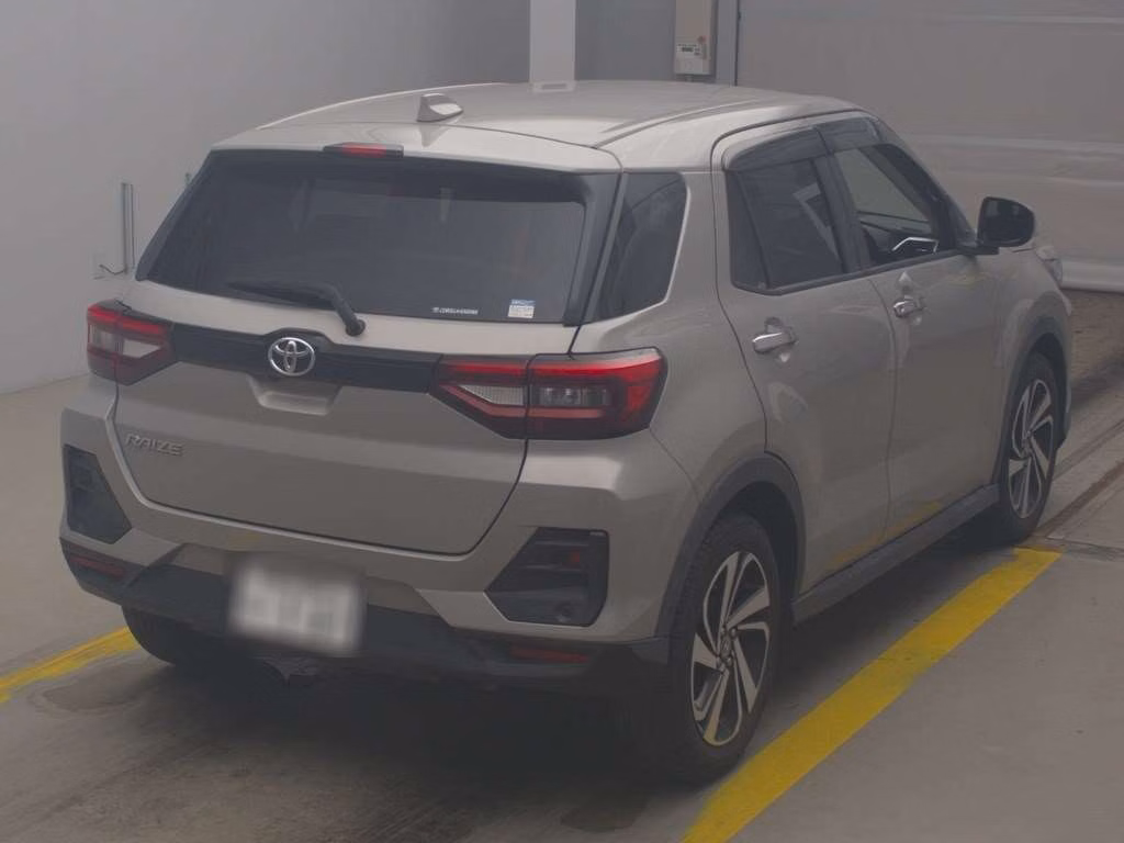 TOYOTA RAIZE