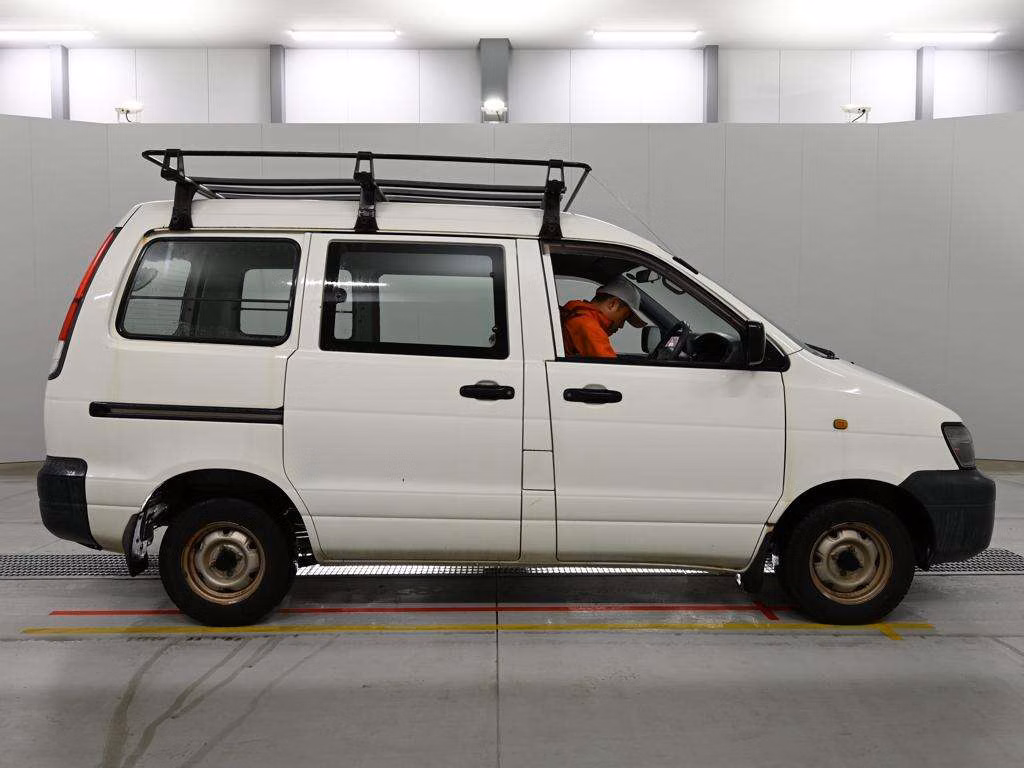 TOYOTA LITE ACE