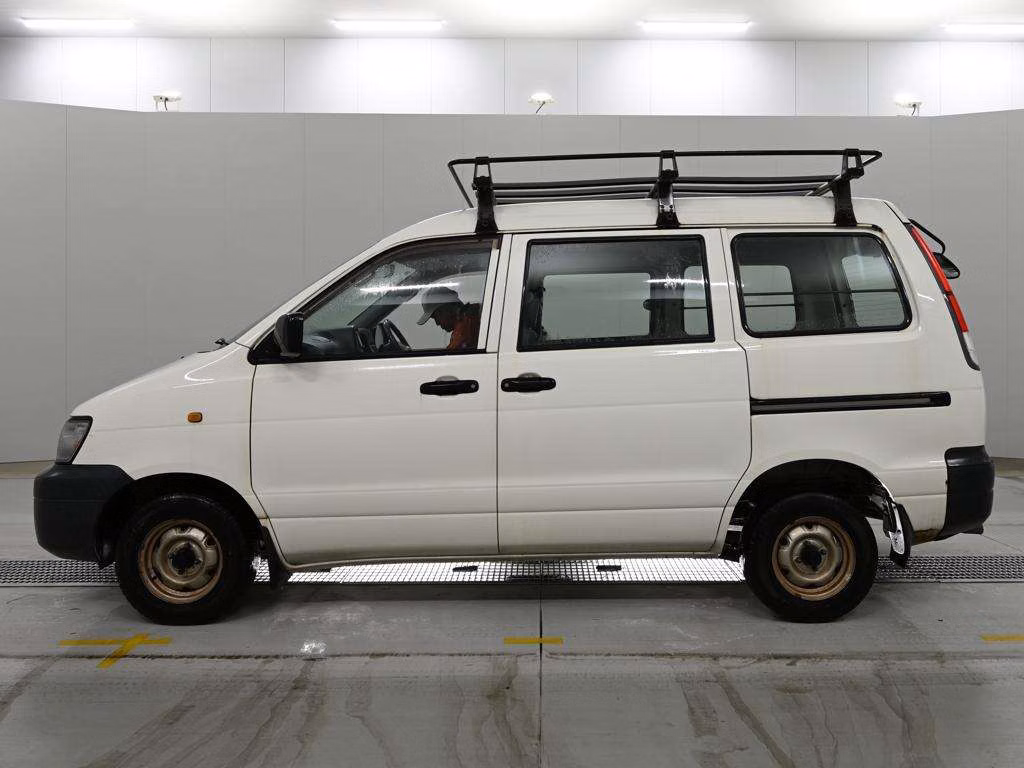 TOYOTA LITE ACE