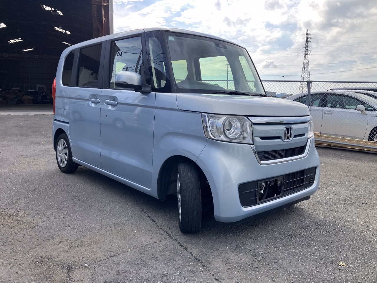 HONDA N-BOX