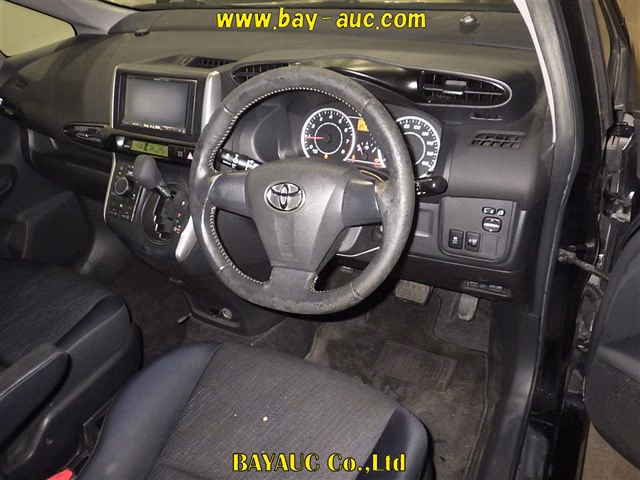 TOYOTA WISH