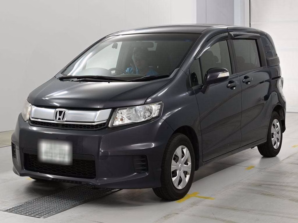 HONDA FREED SPIKE
