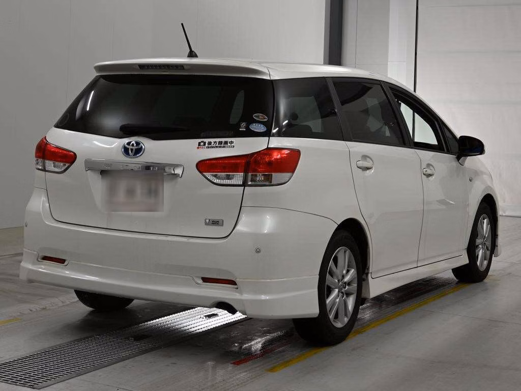TOYOTA WISH