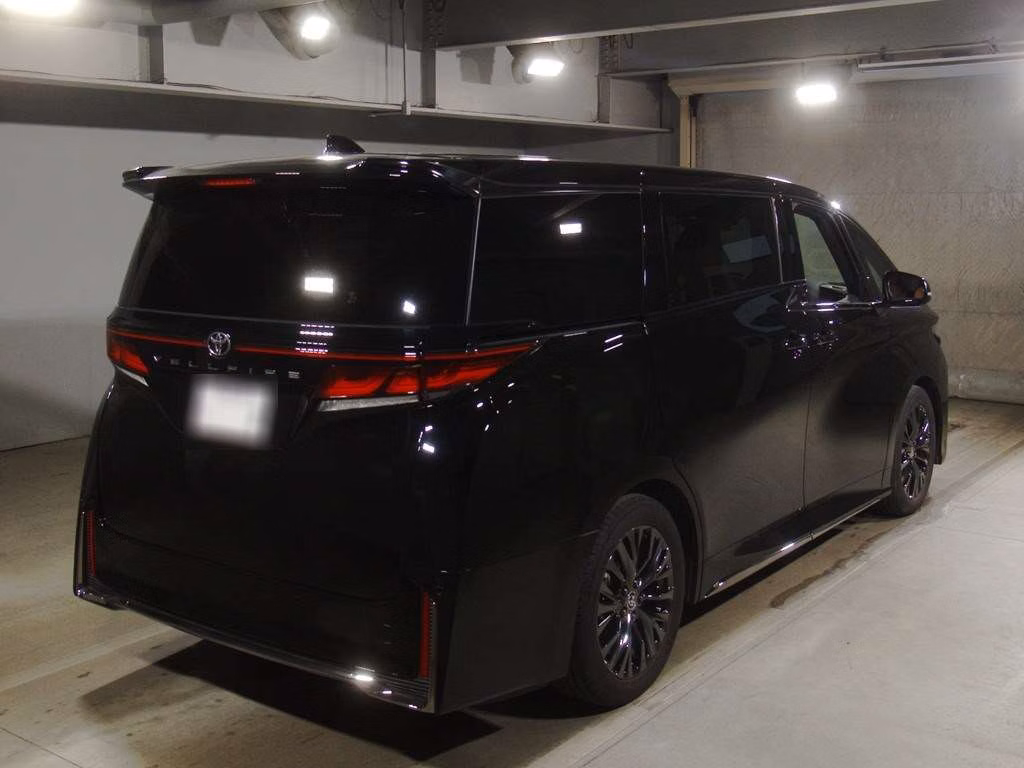 TOYOTA VELLFIRE