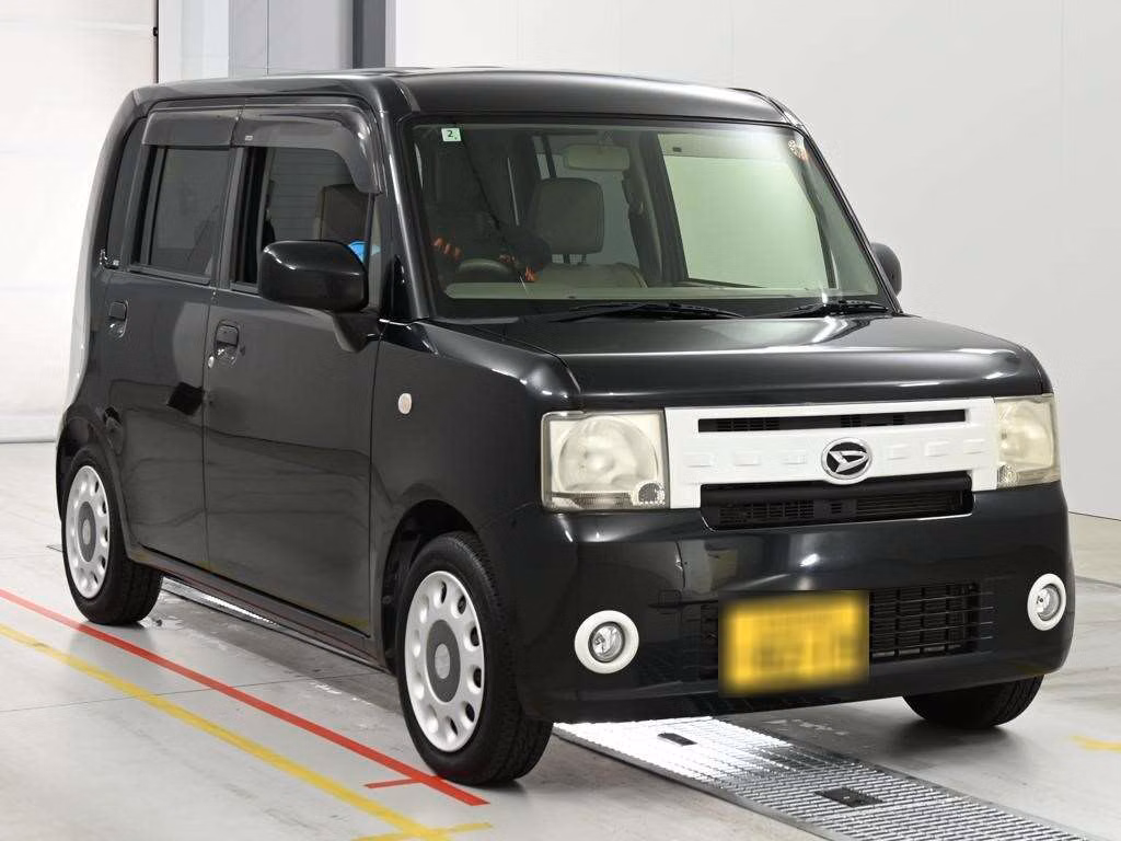 DAIHATSU MOVE CONTE