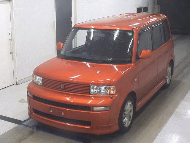 TOYOTA BB