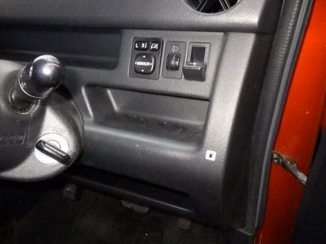 TOYOTA BB