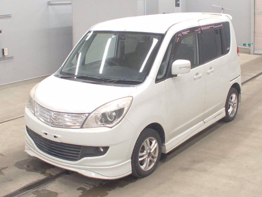 SUZUKI SOLIO