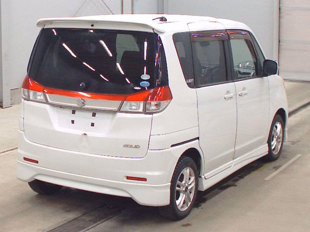 SUZUKI SOLIO
