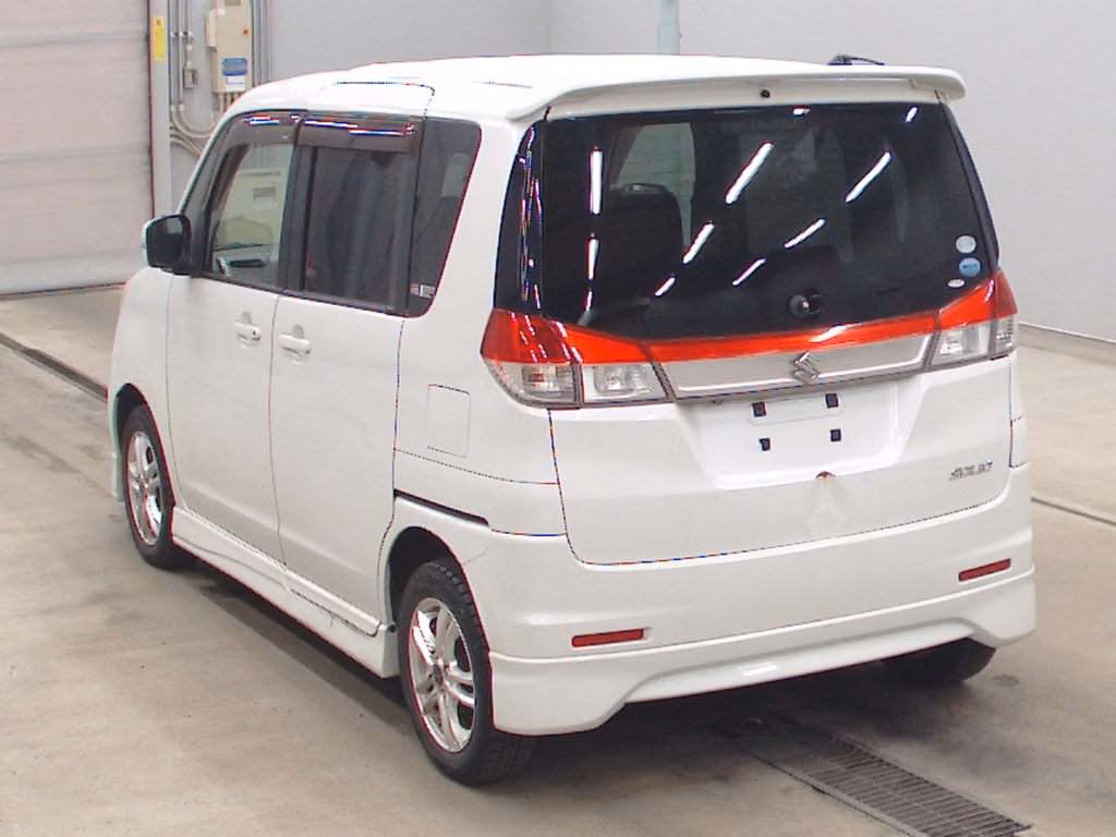 SUZUKI SOLIO