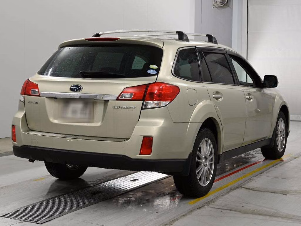SUBARU OUTBACK