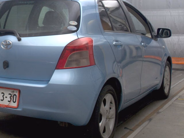 TOYOTA VITZ