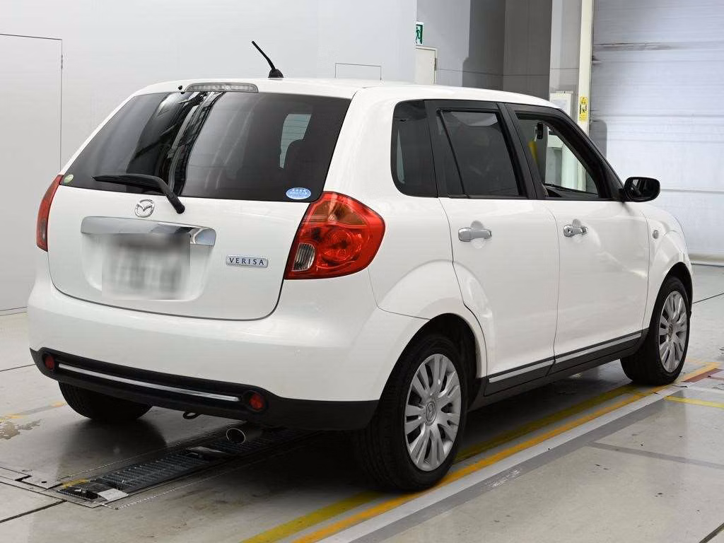 MAZDA VERISA