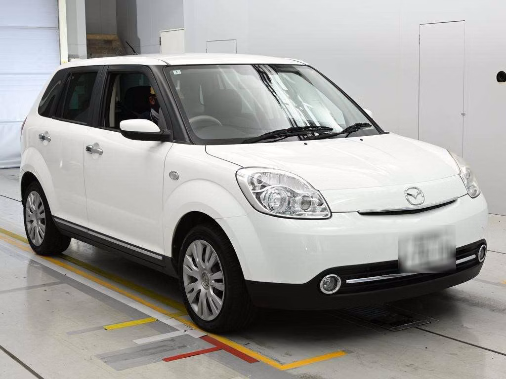 MAZDA VERISA