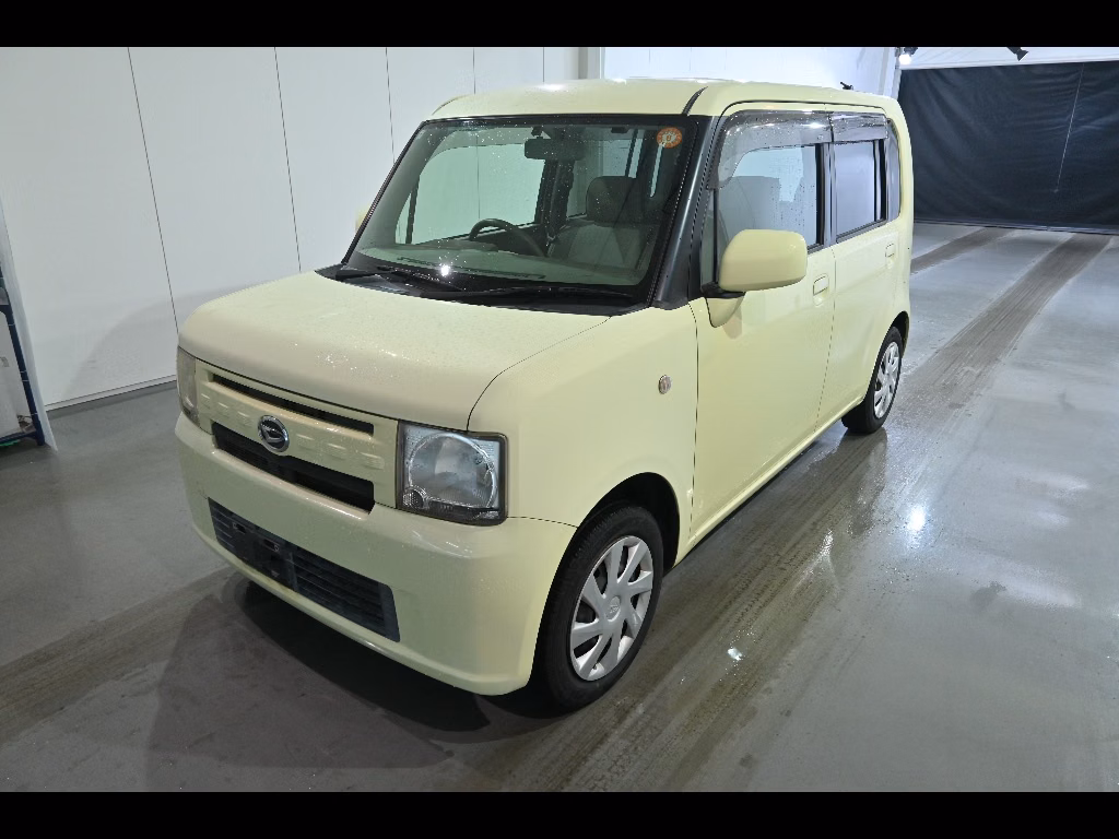DAIHATSU MOVE CONTE