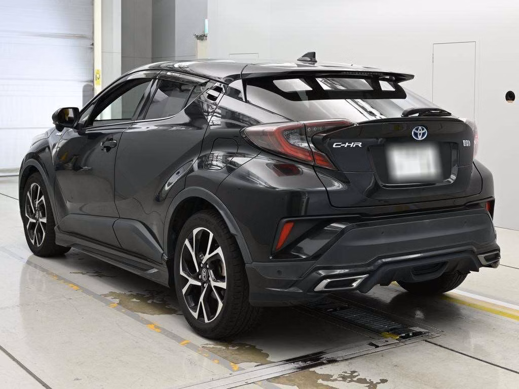 TOYOTA C-HR