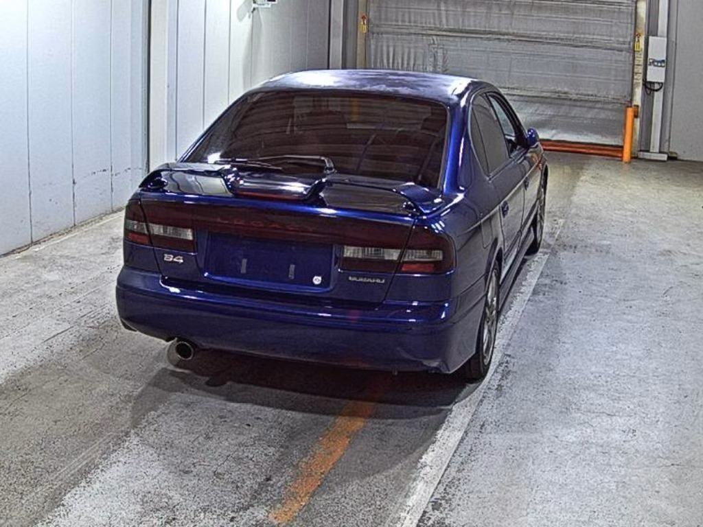 SUBARU LEGACY B4