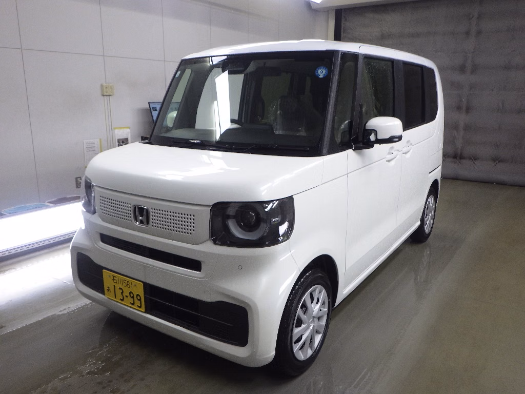 HONDA N-BOX