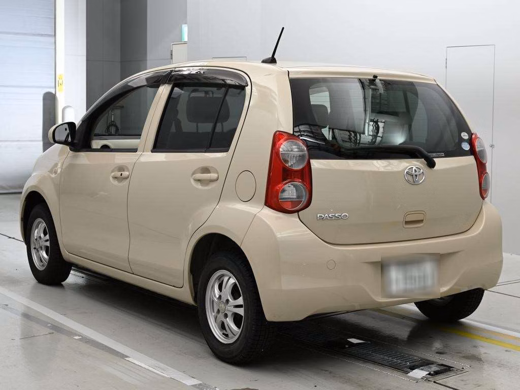 TOYOTA PASSO