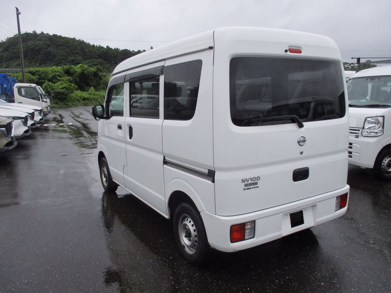 NISSAN NV100 CLIPPER