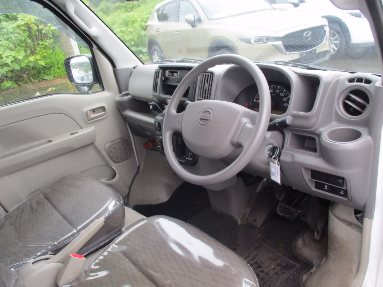 NISSAN NV100 CLIPPER