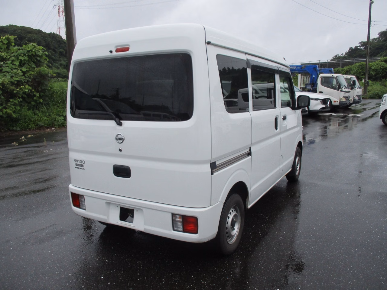 NISSAN NV100 CLIPPER