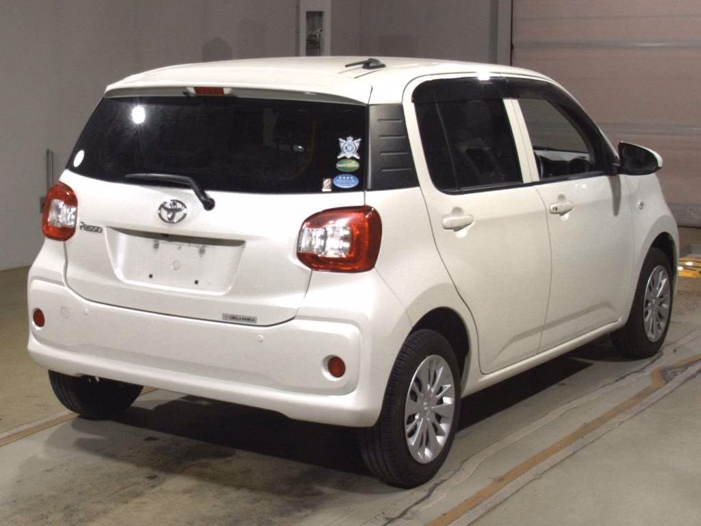 TOYOTA PASSO