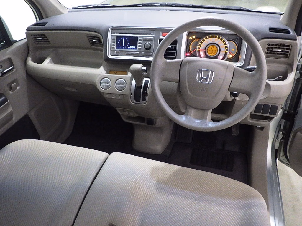 HONDA LIFE