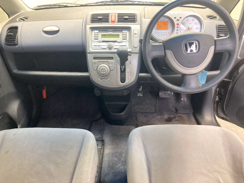 HONDA LIFE