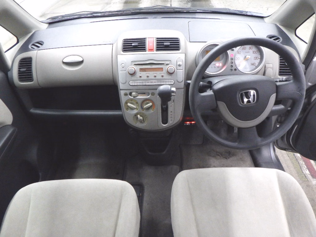 HONDA LIFE