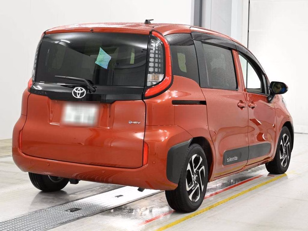 TOYOTA SIENTA