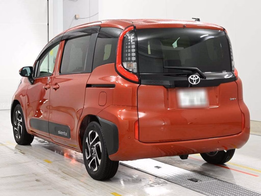 TOYOTA SIENTA