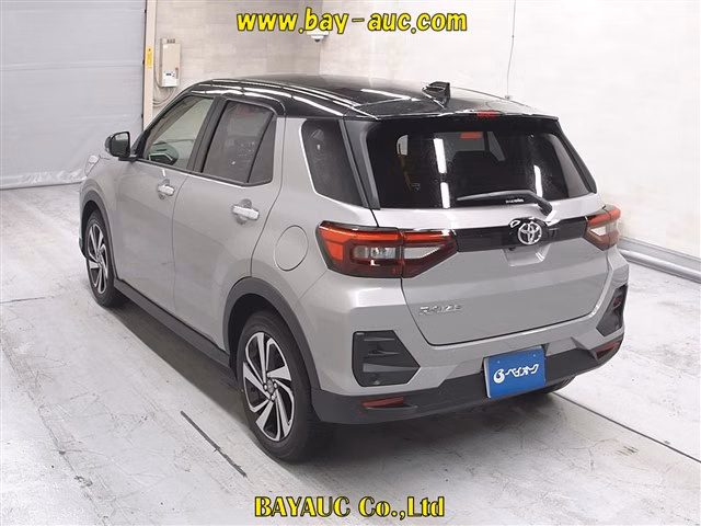 TOYOTA RAIZE