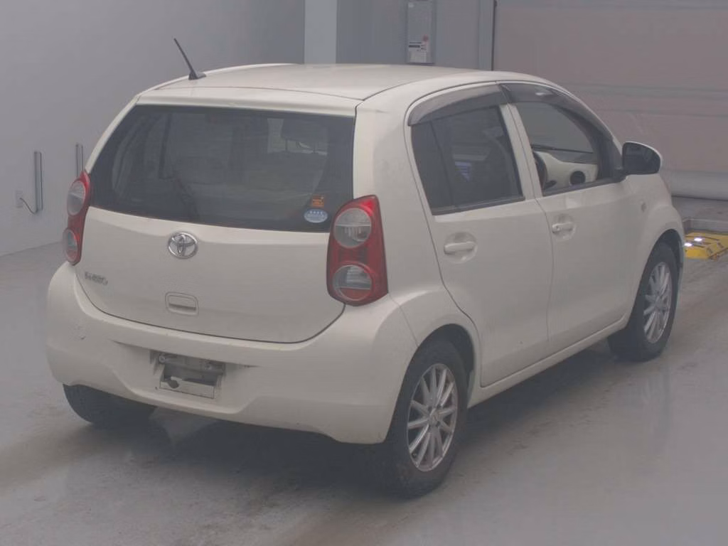 TOYOTA PASSO