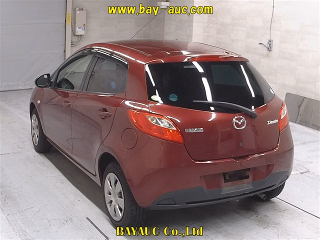 MAZDA DEMIO