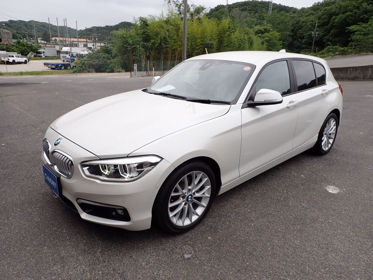 BMW 1-SERIES